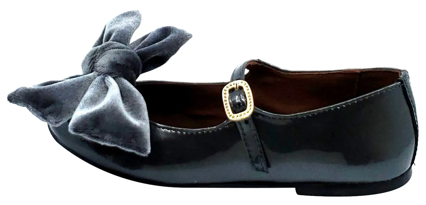 Clarys Girl's Patent Leather Mary Jane with Velvet Bow, Grey Patent