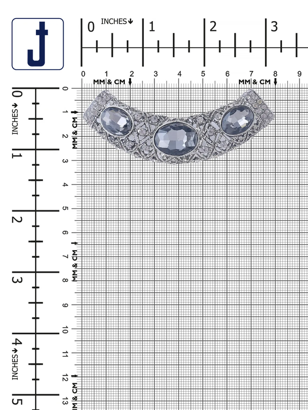 Classic Vintage Design Diamond Pendant Neckline