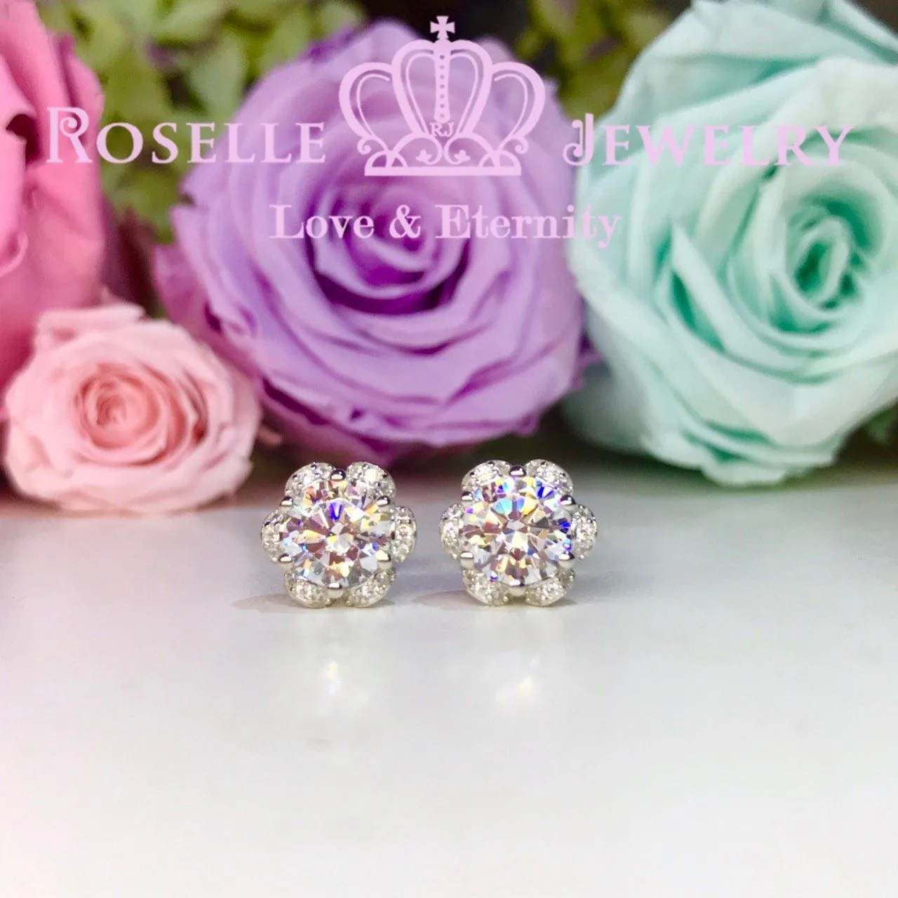 Fashion Floral Stud Earrings - ER6