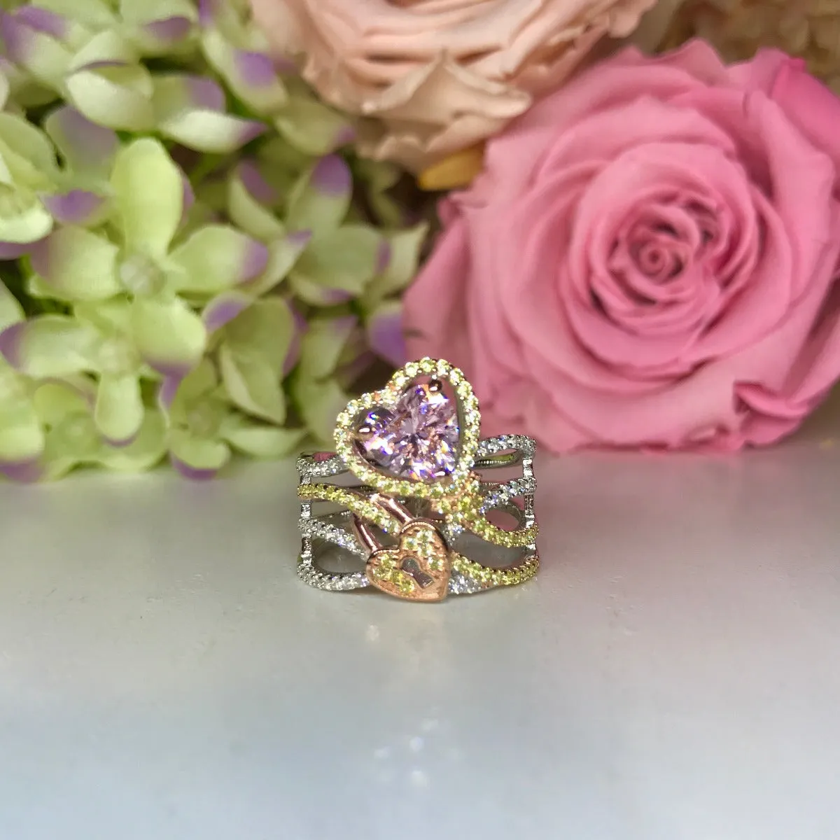 Heart Shaped Two Color Fashion Ring - BA15