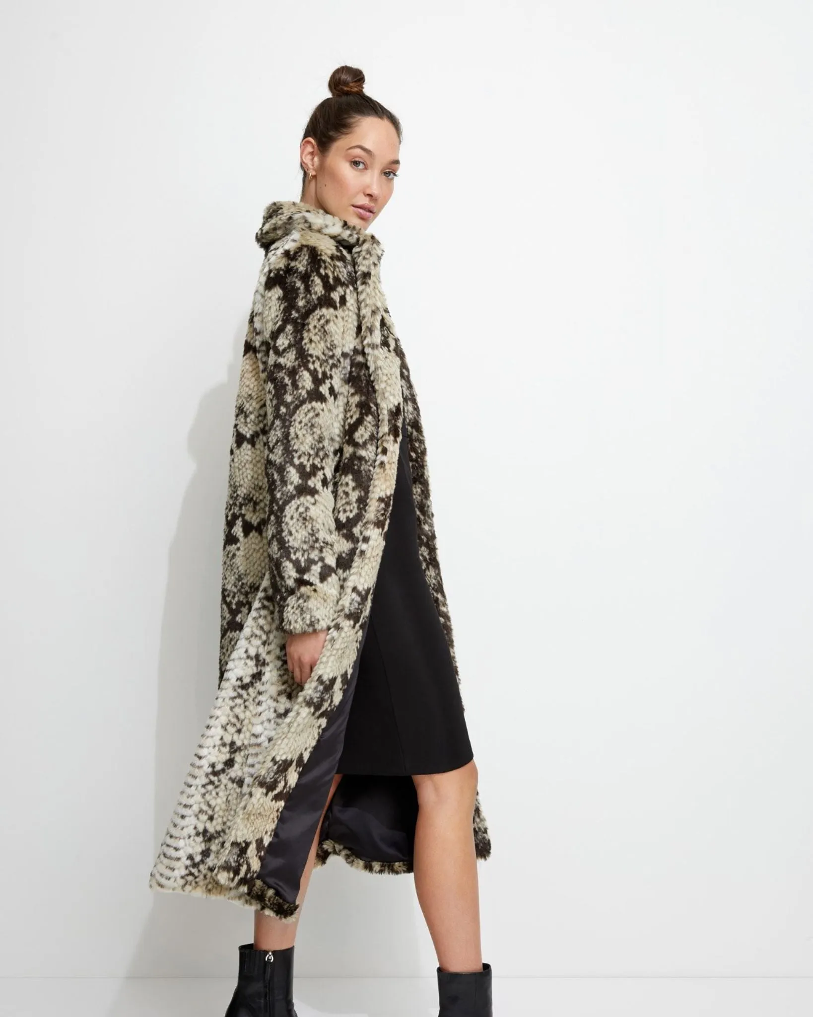 Madam Grace Coat - Natural Serpent