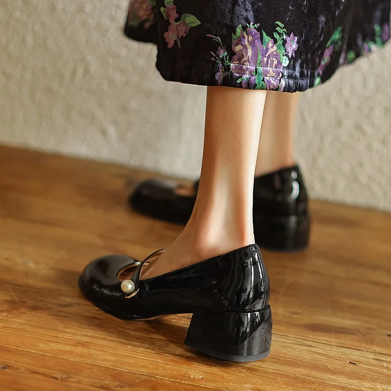 Retro Leather Block Heel Office Shoes Mary Jane Pumps With Pearl Detail in Wine Red/Black