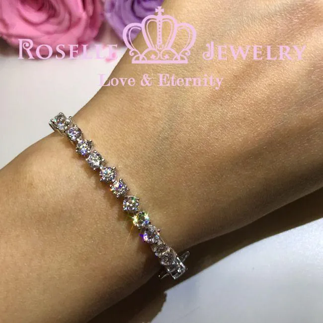 Round Brilliant Cut Tennis Bracelet - B202